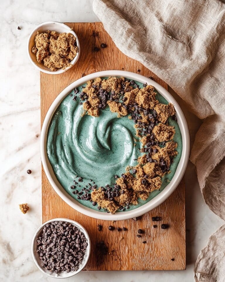 Cookie Monster Smoothie Bowl Recipe