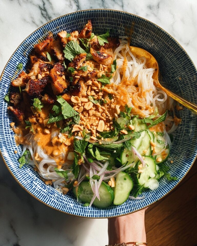 Thai Peanut Chicken Bowls Recipe